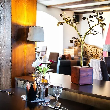 Hotel Burghotel Bad Belzig 3*